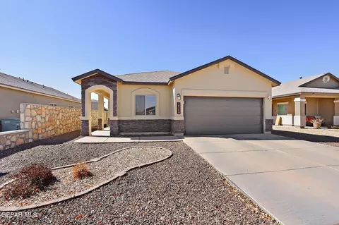 10149 Red Vly, Socorro, TX 79927