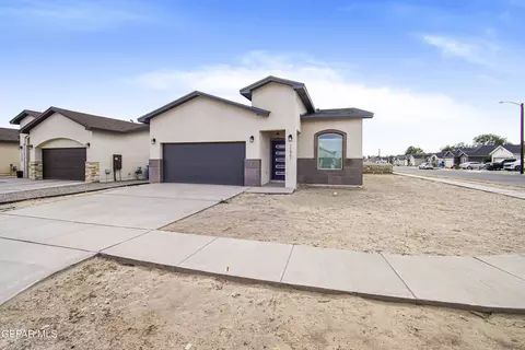 11961 Medalla St, Socorro, TX 79927
