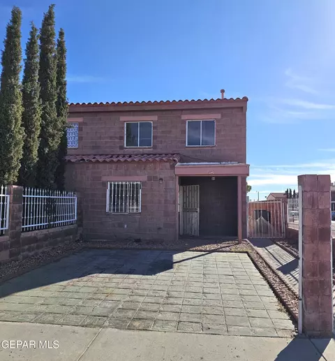 11040 Mirage Ct, El Paso, TX 79936