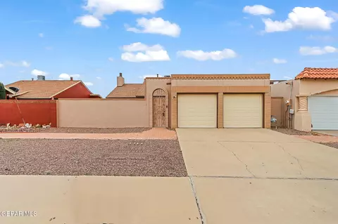 1915 Bay City Pl, El Paso, TX 79936