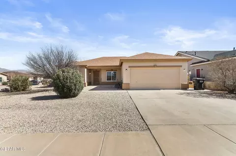 601 Angela Ln, Anthony, TX 79821