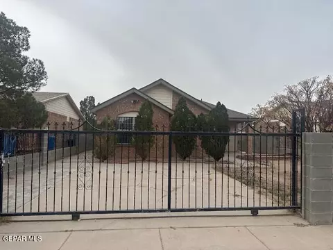 10380 Valle Rico Dr, Socorro, TX 79927