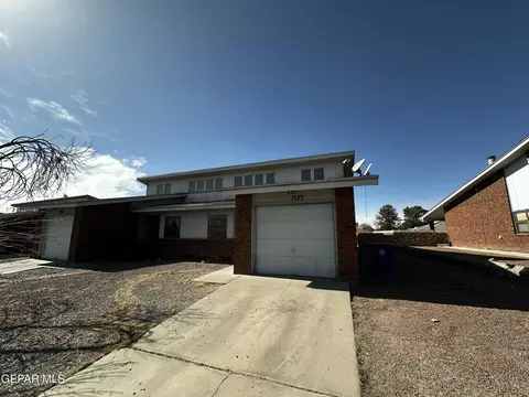 1323 Trudy Elaine Dr, El Paso, TX 79936
