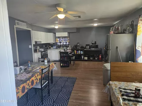 721 N Second St, Anthony, NM 88021 photo 5