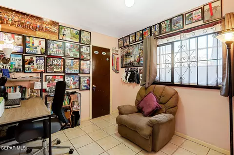 8156 Sharp Rd, El Paso, TX 79907 photo 31