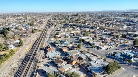8156 Sharp Rd, El Paso, TX 79907 photo 66