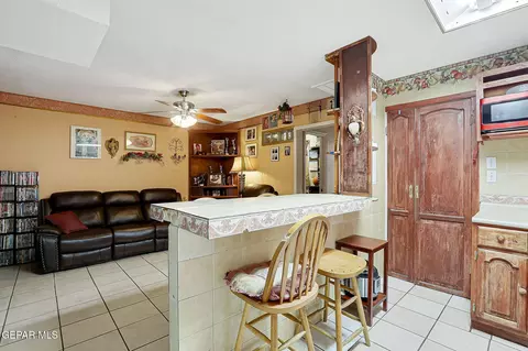 8156 Sharp Rd, El Paso, TX 79907 photo 16