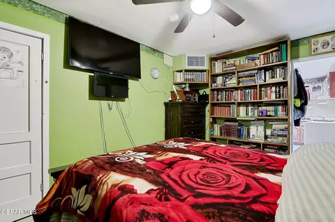 8156 Sharp Rd, El Paso, TX 79907 photo 26