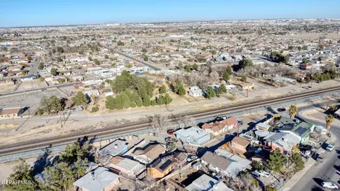 8156 Sharp Rd, El Paso, TX 79907 photo 64