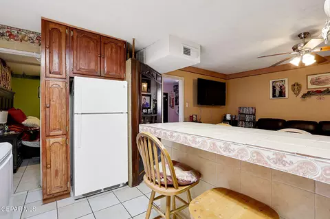 8156 Sharp Rd, El Paso, TX 79907 photo 17