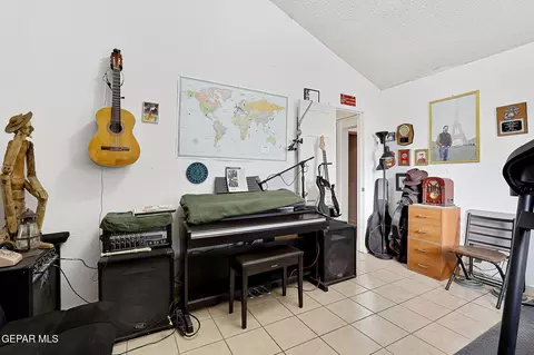 8156 Sharp Rd, El Paso, TX 79907 photo 19