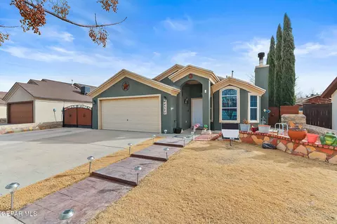 14340 Desert Shadow Dr, Horizon City, TX 79928