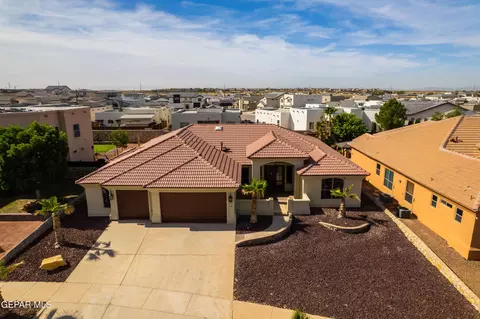 13412 Spyglass Hill Ct, Horizon City, TX 79928