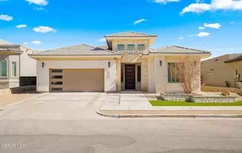 2704 Tierra Murcia St, El Paso, TX 79938