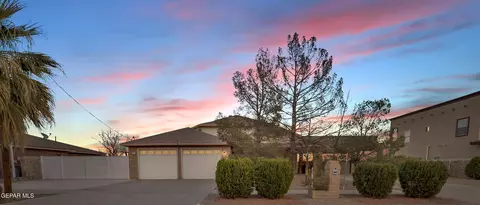 8824 Leo St, El Paso, TX 79904