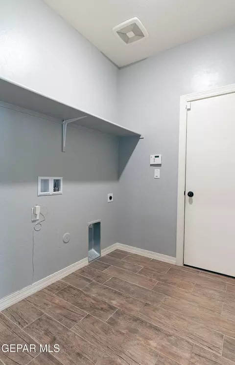 Other - 572 Issa Cir, El Paso, TX 79932 photo 2 of 5