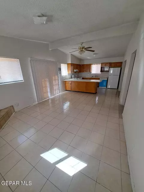 10313 Galahad Way, El Paso, TX 79924