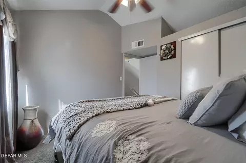 Bedroom - 3441 Tierra Ruby Dr, El Paso, TX 79938 photo 3 of 6