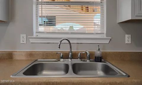 Kitchen - 3441 Tierra Ruby Dr, El Paso, TX 79938 photo 1 of 4