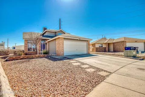 6200 Kenneth Capshaw Pl, El Paso, TX 79932