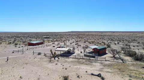 7820 Ranch Road 2317 Hwy, Salt Flat, TX 79847