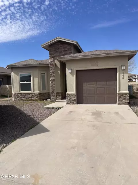 144 Alamito Creek Ave, Clint, TX 79836