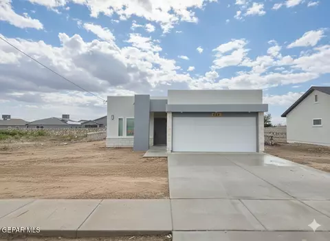 454 Sylvia Ct, El Paso, TX 79927