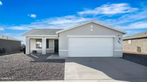 945 Villa Seca Dr, Horizon City, TX 79928