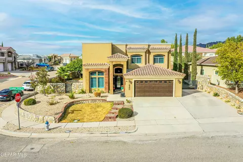 6341 Franklin Vista Dr, El Paso, TX 79912