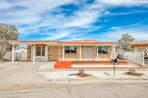 239 Caribe Cir, El Paso, TX 79927