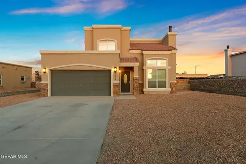 5604 Valley Oak Dr, El Paso, TX 79932