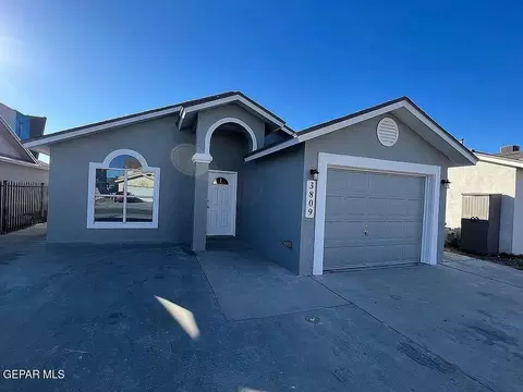 3809 Tierra Zafiro Dr, El Paso, TX 79938