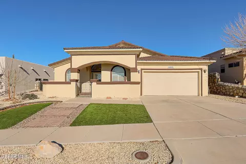 6681 Cabana Del Sol Dr, El Paso, TX 79911