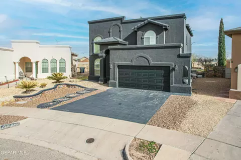 11696 Palm Grove Ln, El Paso, TX 79936