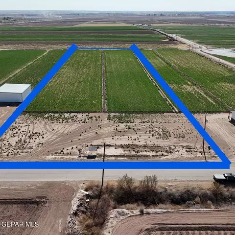 800 Hole In The Wall Rd, San Elizario, TX 79849
