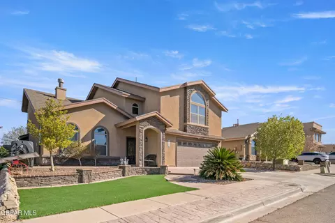 12207 Stansbury Dr, El Paso, TX 79928
