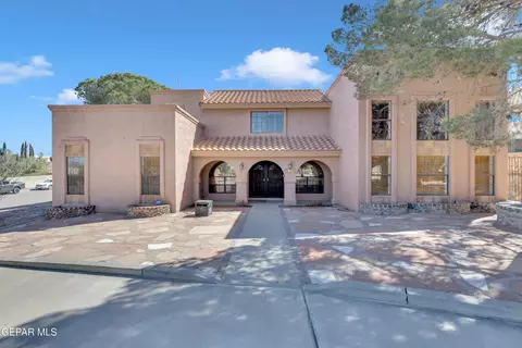 1340 Loma Verde Dr, El Paso, TX 79936