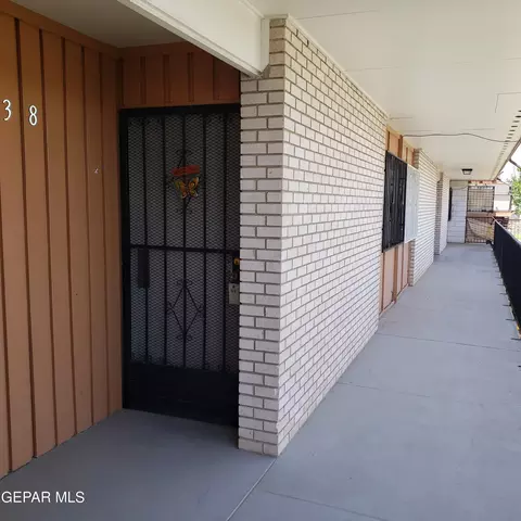 6400 Edgemere Blvd #38, El Paso, TX 79925