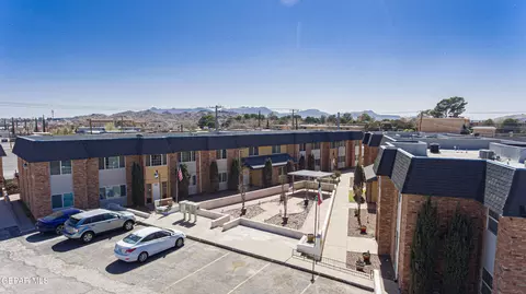 333 Eubank Ct #7, El Paso, TX 79902