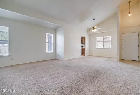 3429 Risner Pl #B, El Paso, TX 79936 photo 9