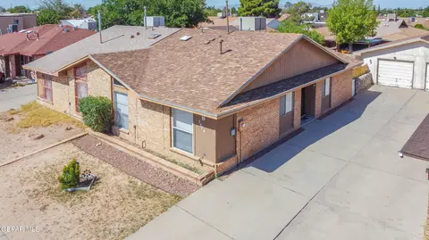 3429 Risner Pl #B, El Paso, TX 79936 photo 4