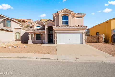 944 Via Descanso Dr, El Paso, TX 79912