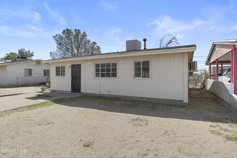 7872 La Grange Ct, El Paso, TX 79915