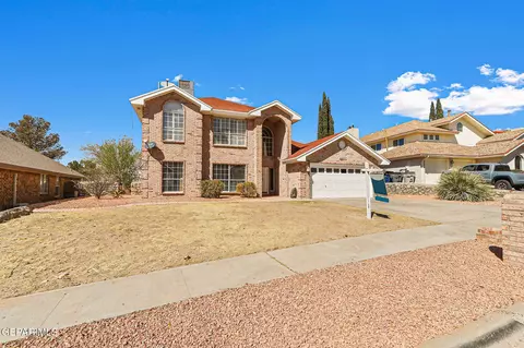 5937 Via Robles Ln, El Paso, TX 79912