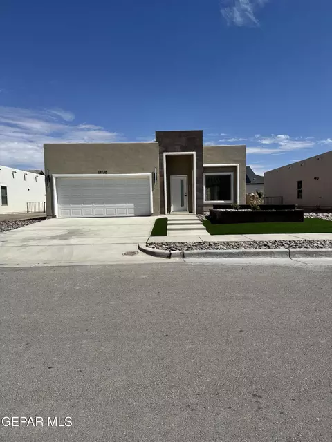 13753 Loreina Luz Ave, El Paso, TX 79928