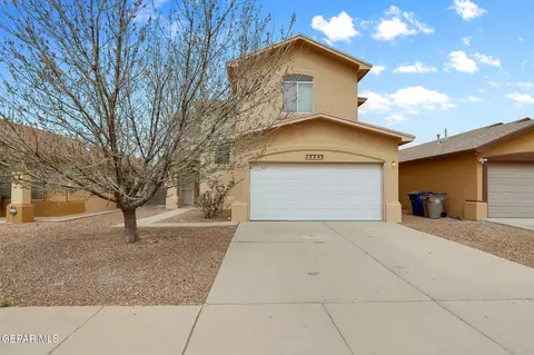 12243 Via Del Rio, El Paso, TX 79936