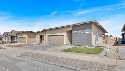 14199 Earl Chokiski, El Paso, TX 79938