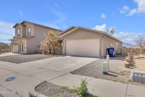 10505 Silvercloud Dr, El Paso, TX 79924