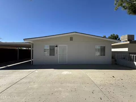 11036 Middle Drain #A, Socorro, TX 79927
