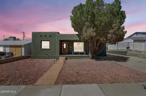 825 Huckleberry St, El Paso, TX 79903